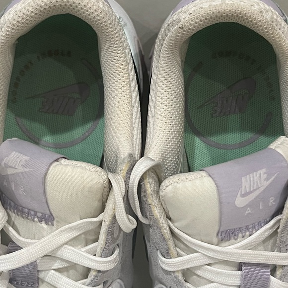 Nike Air Max Excee Running Shoes Green Glow CD5432-113 Women's Size 7 - Picture 7 of 9